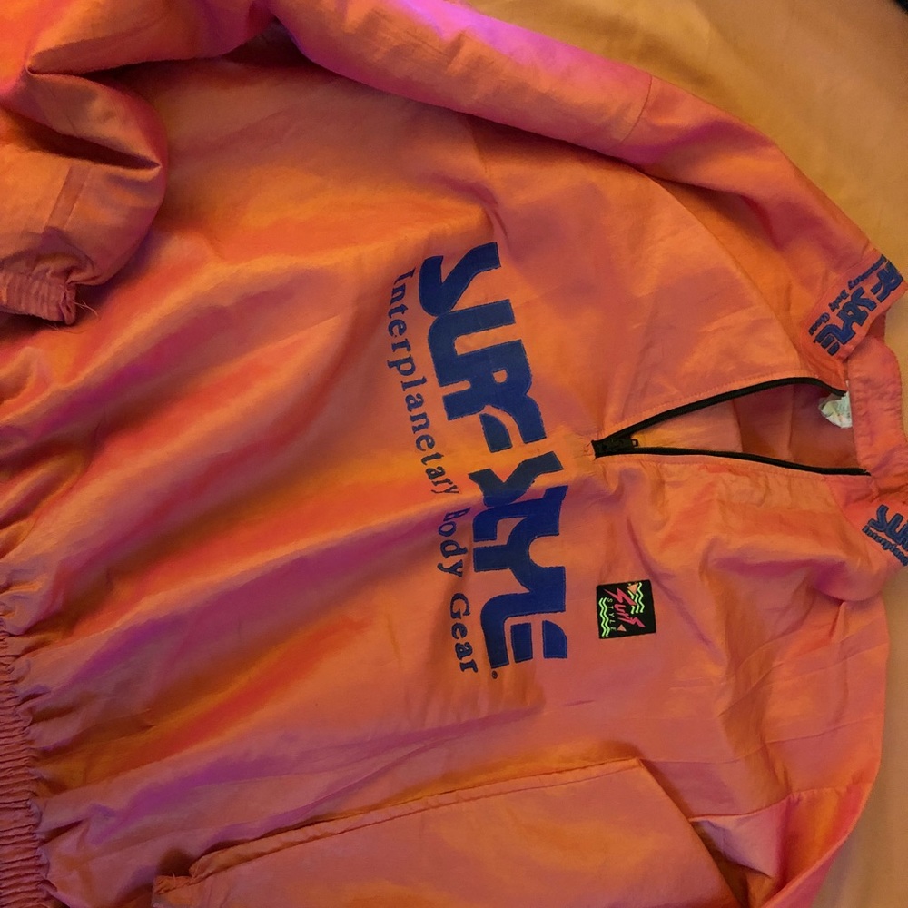 Vintage Surf Style Windbreaker